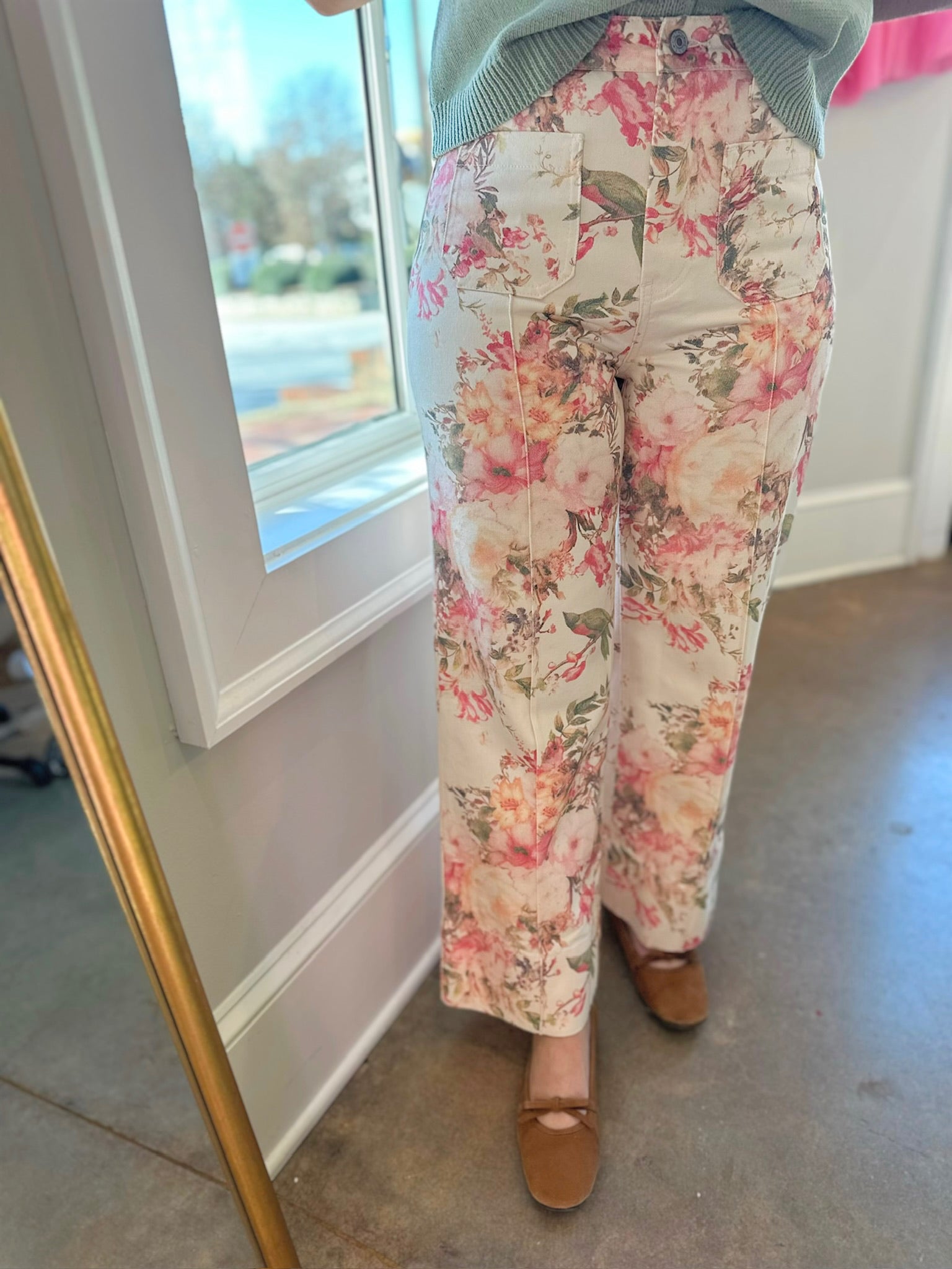 You Can See It Floral Pants with Front Pocket