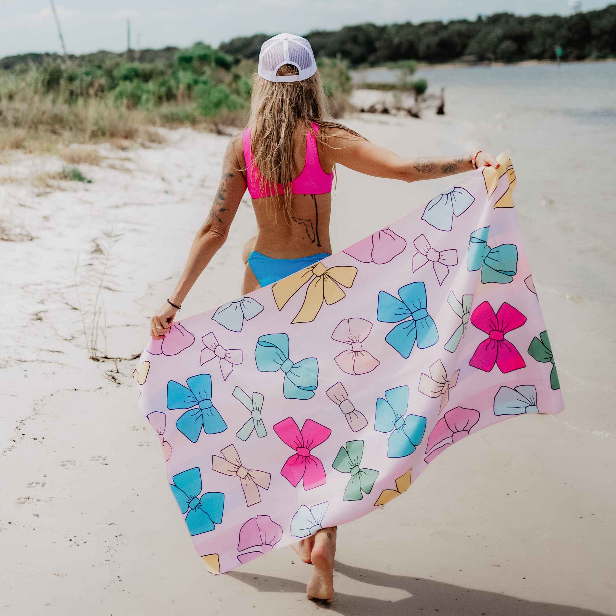 Girly Bows Cute Beach Towel: Multicolored