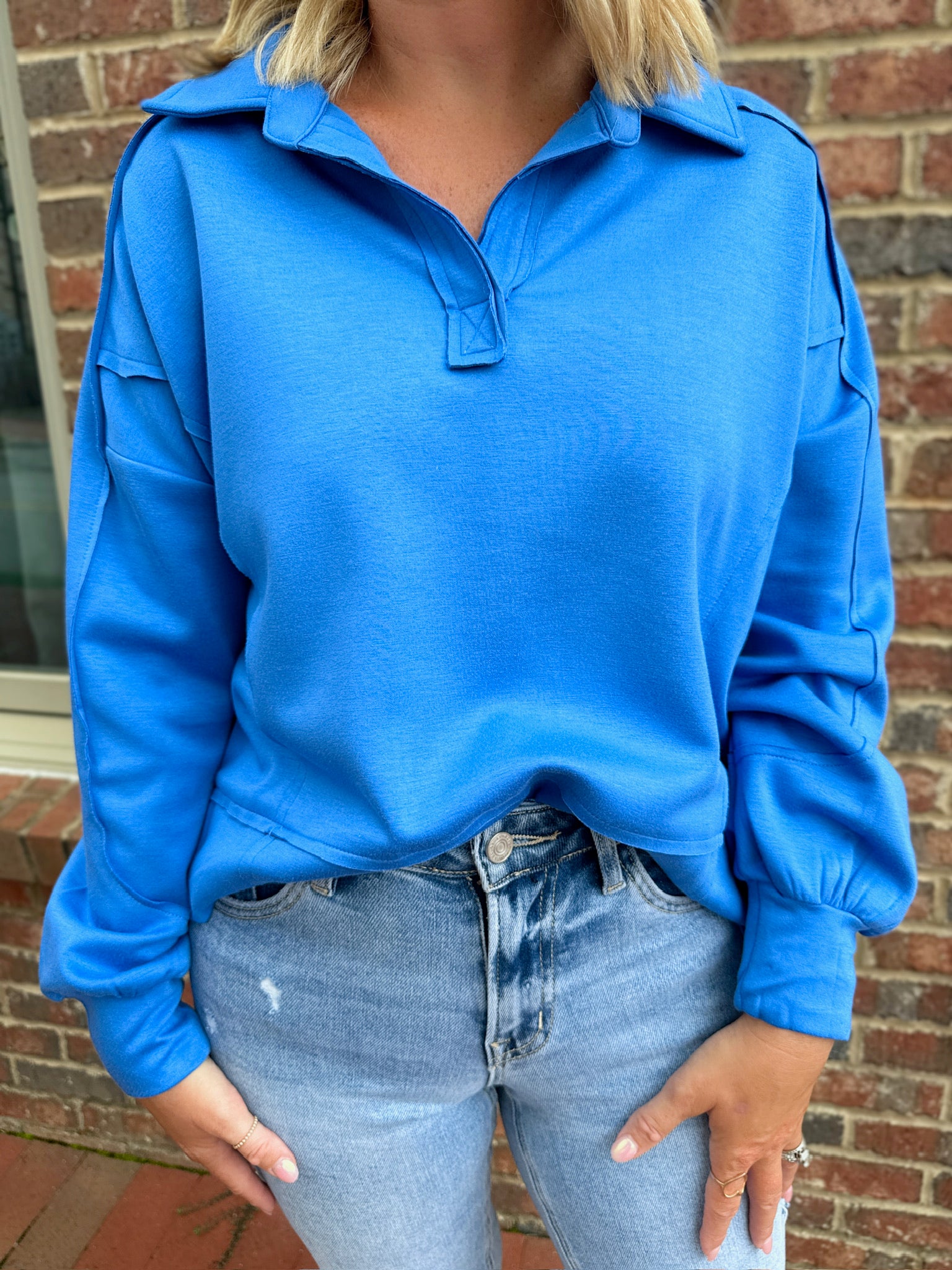 Ocean Eyes Luxe Knit Loose Fit Collar Sweatshirt