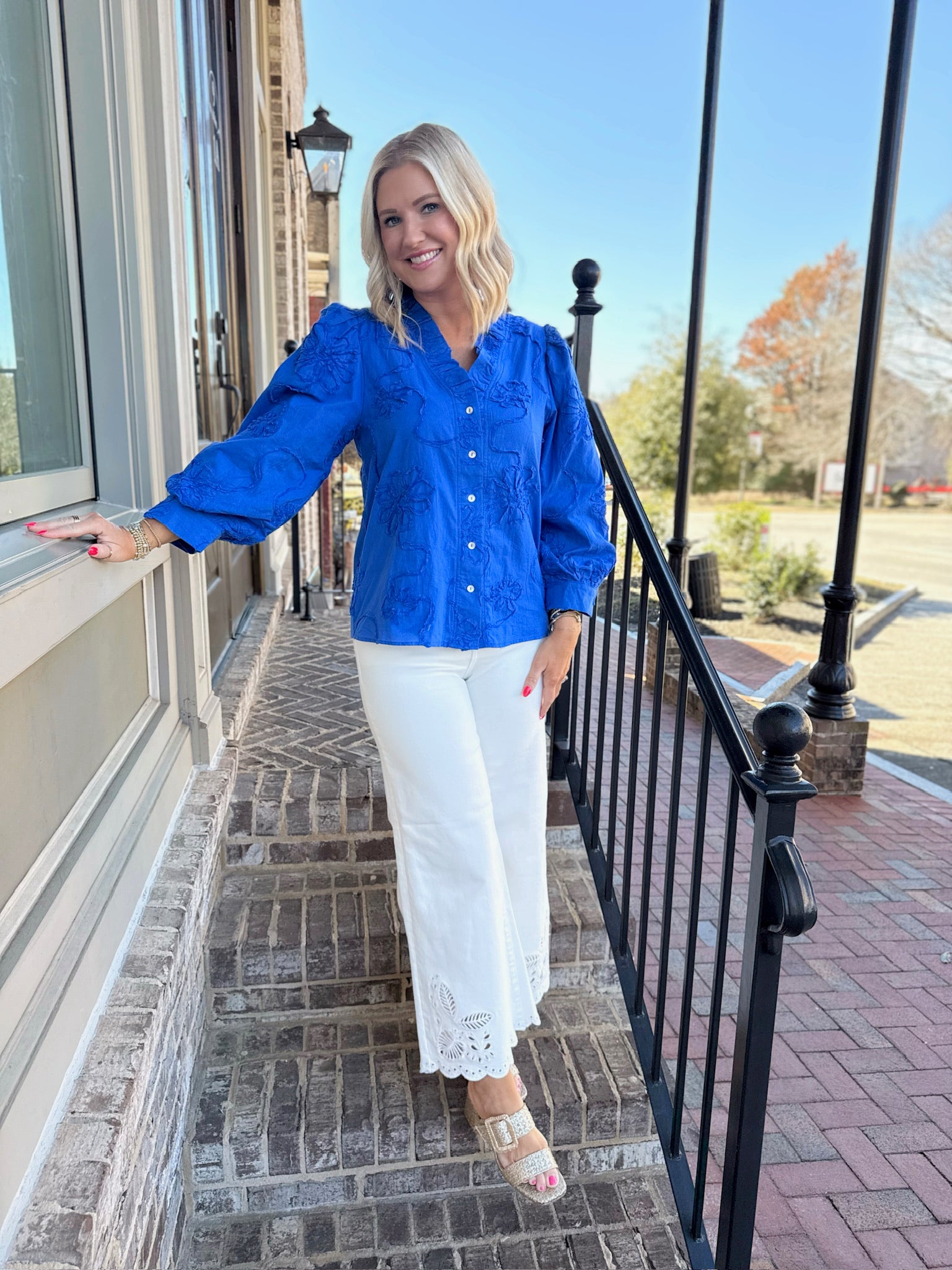 The Water Floral Detail Button Down Quarter Sleeve Top