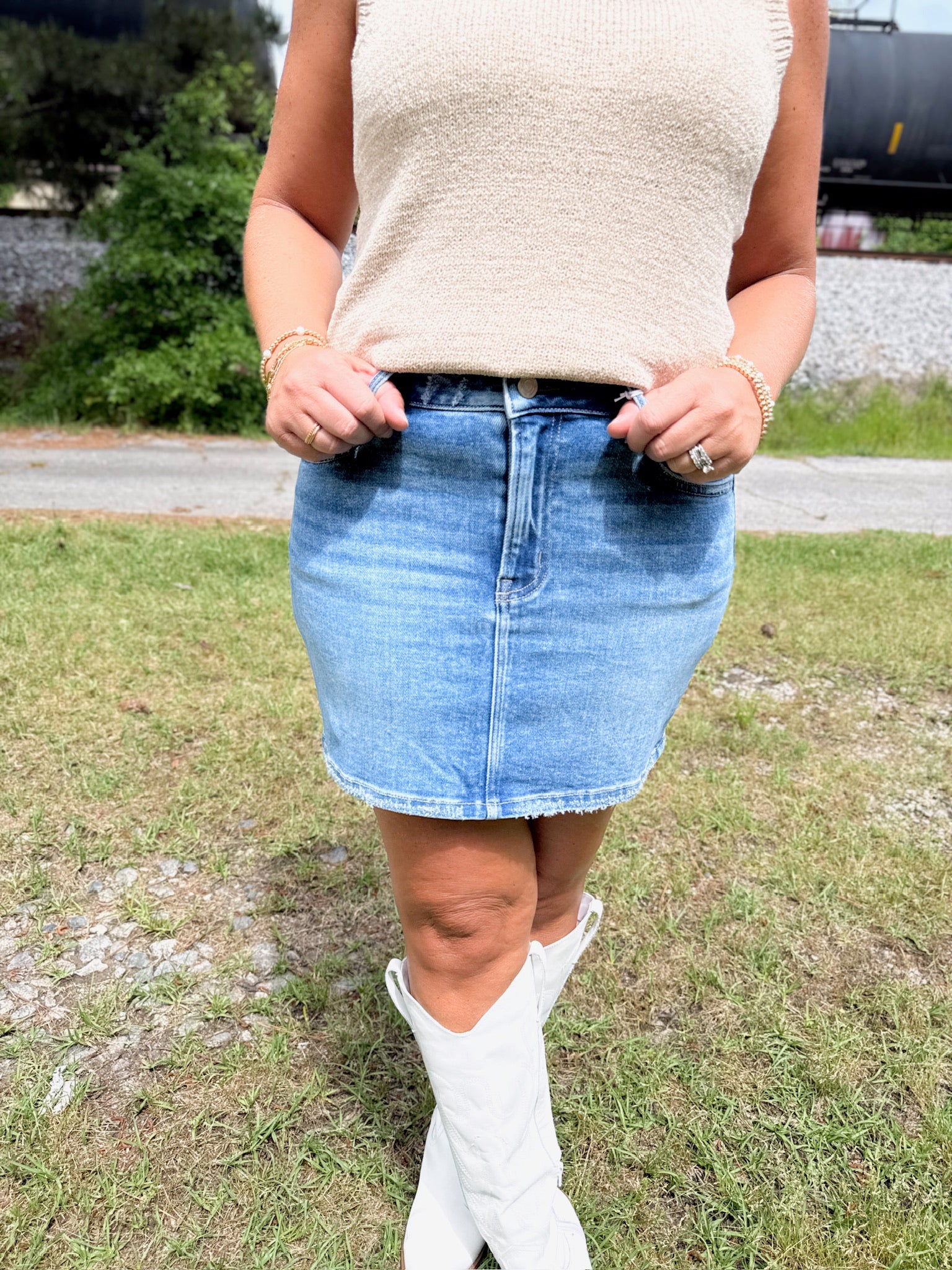 Claudia Mid Rise Mini Skirt
