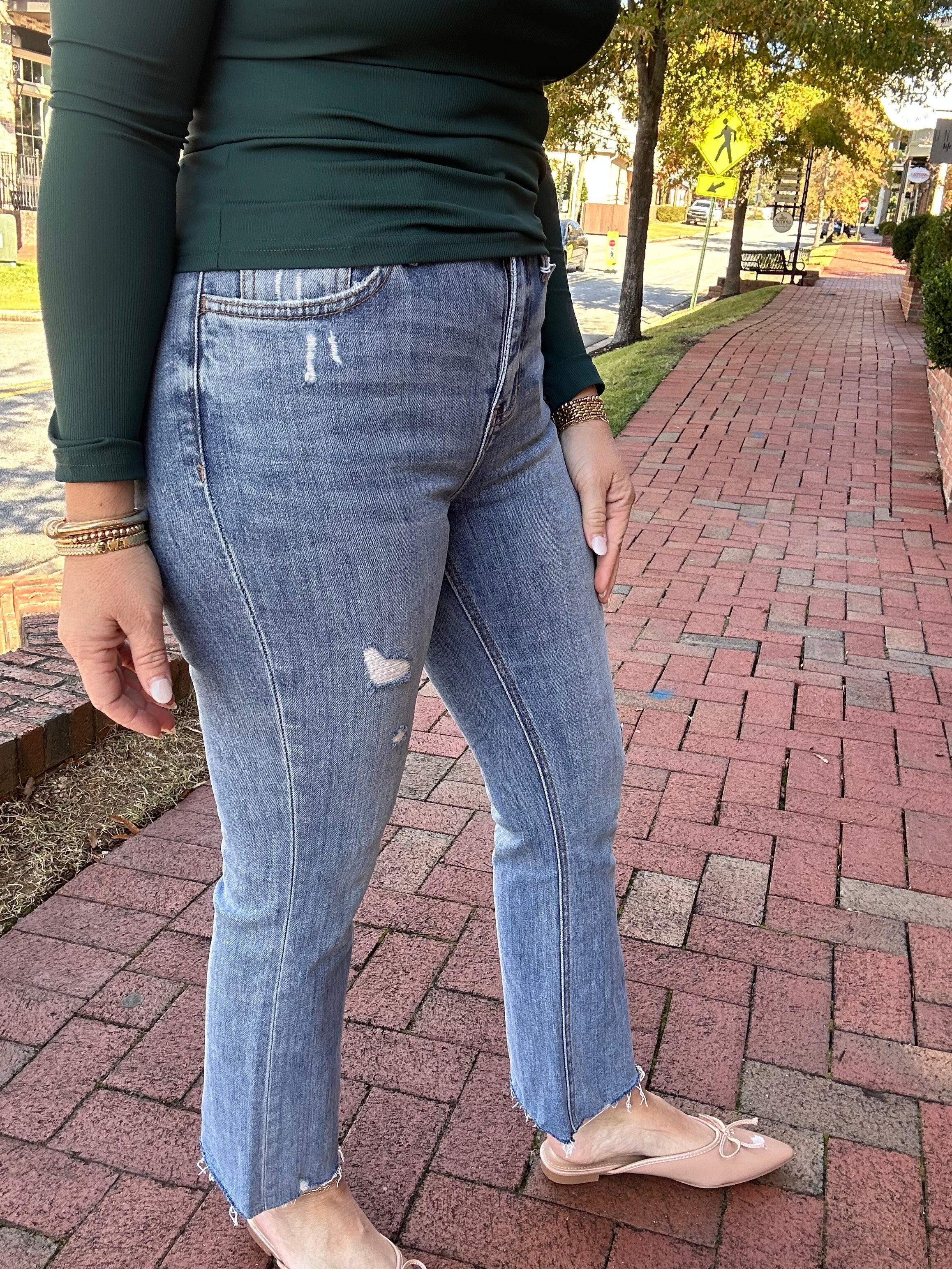 Cali Kiss High Rise Kick Flare Jeans