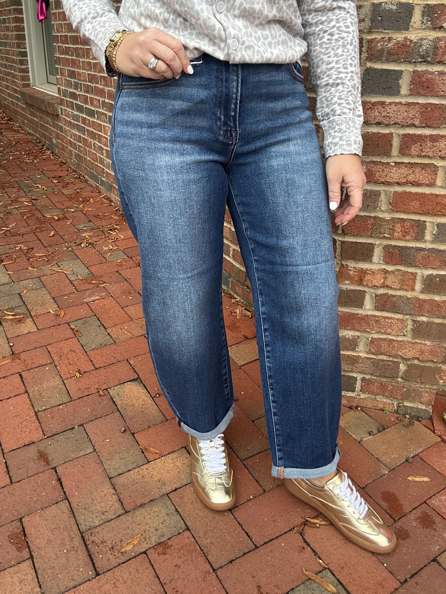 Taylor High Rise Crop Mild Barrel Cuffed Jeans