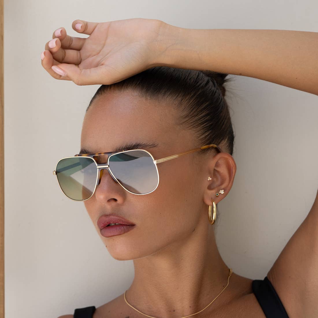 Logan Acetate Aviator Unisex Sunglasses: Gold / Fade Green
