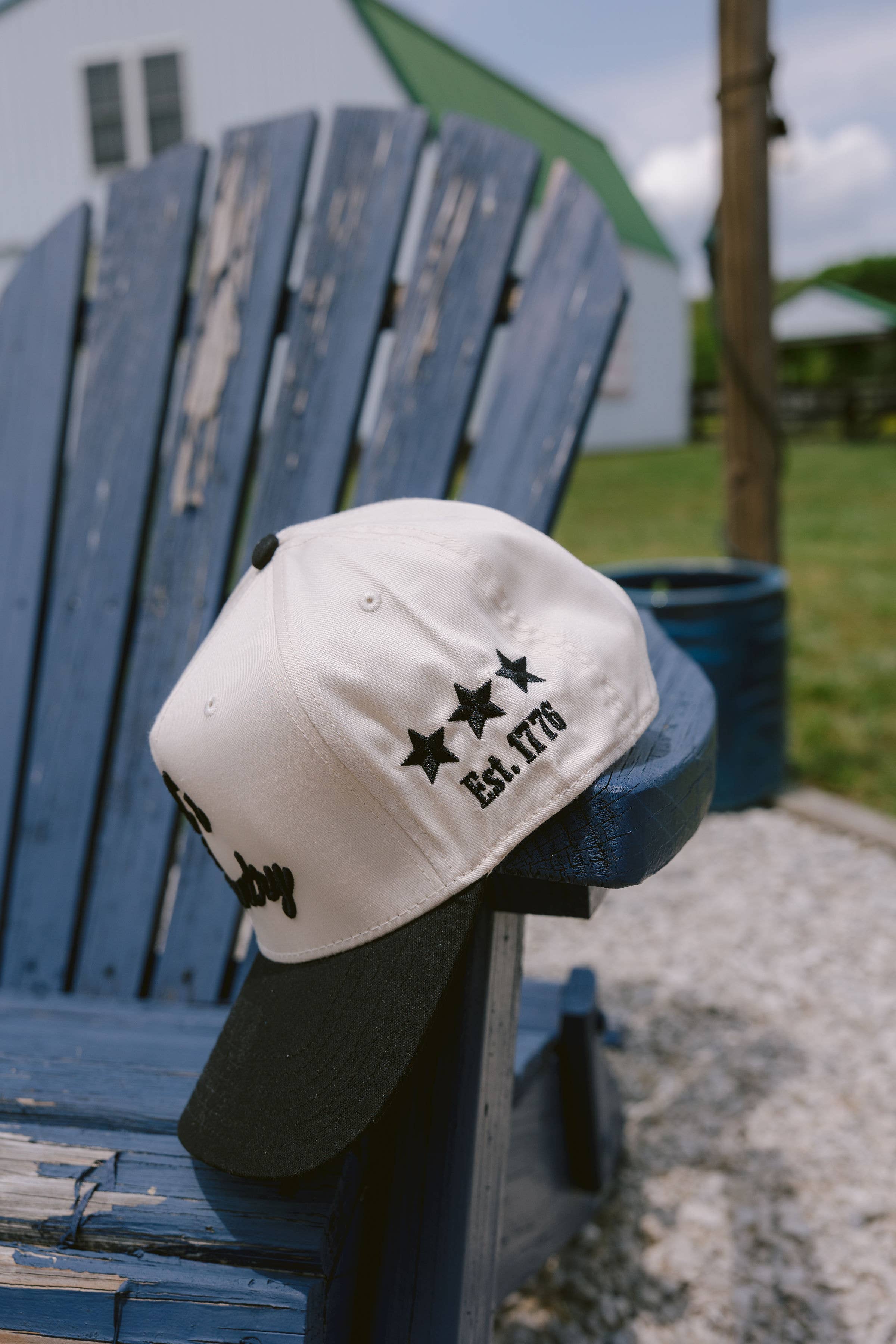 God's Country - Vintage Trucker Hat: Black