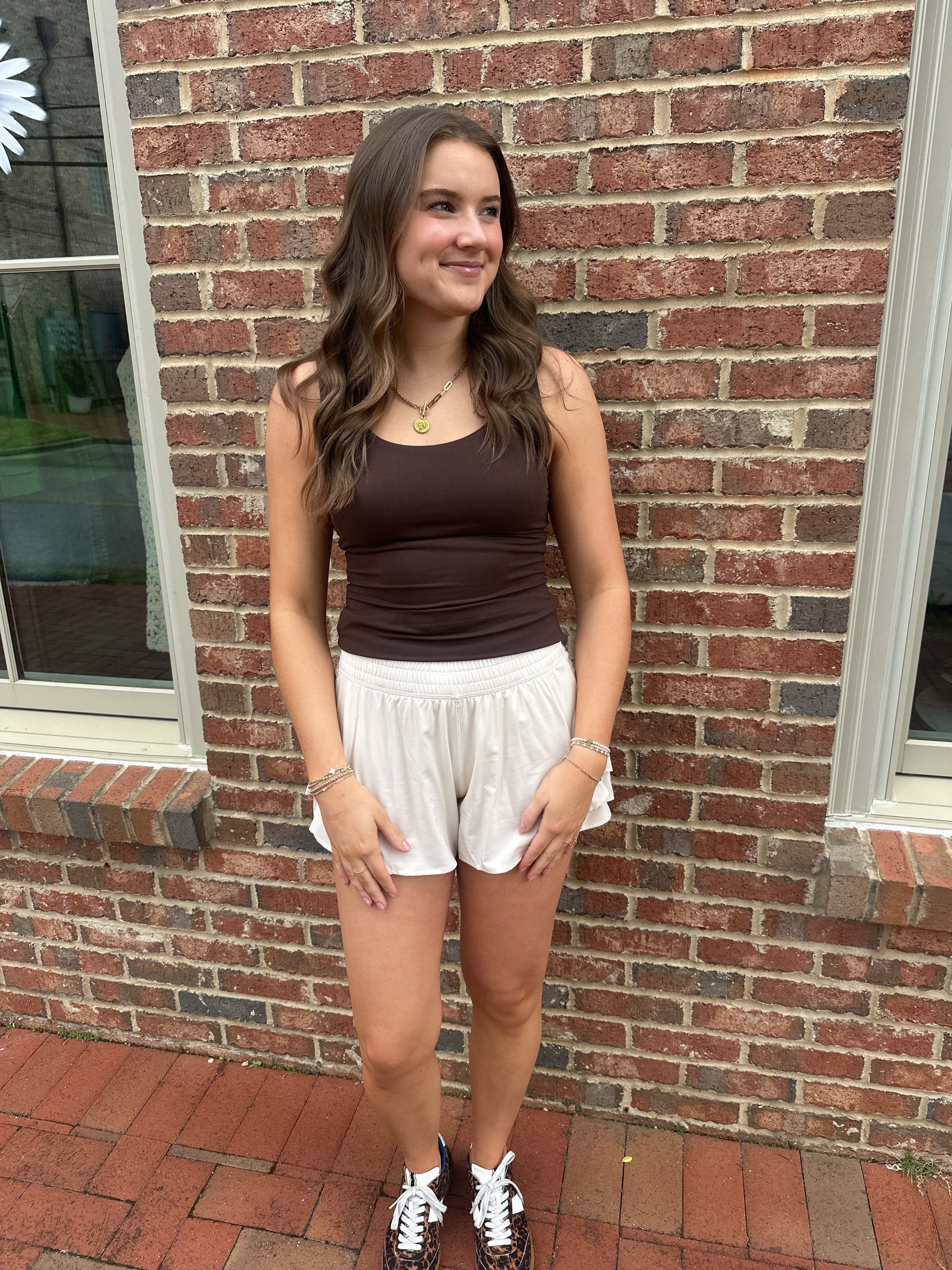 Take The Win Yoga Round Neck Sleeveless Tank in Espresso