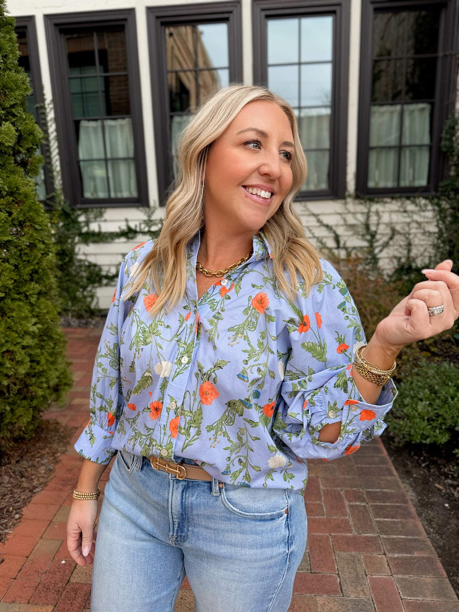 You’ve Got That Floral Button Down Top