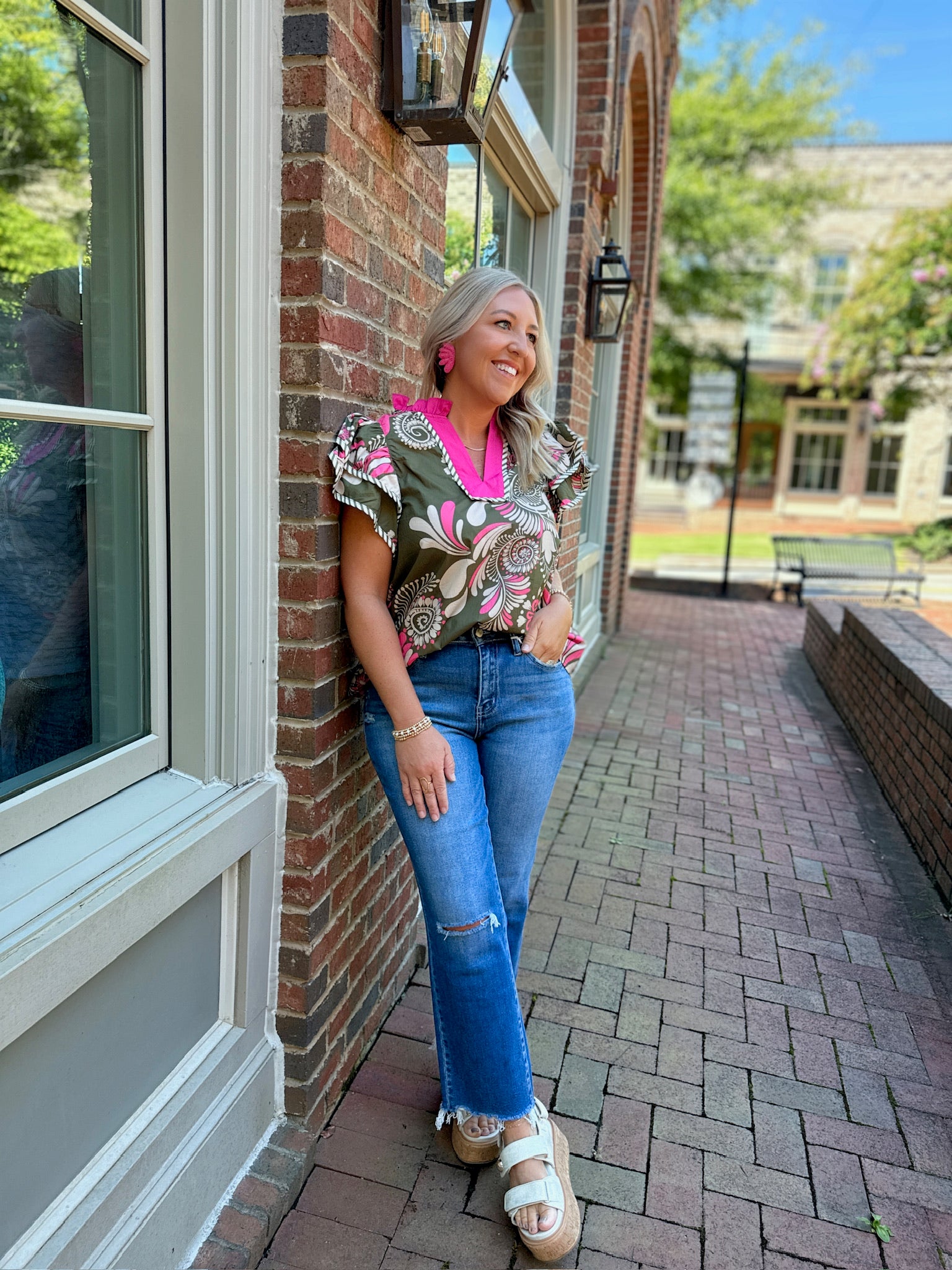 Olive & June Burst Pattern Flutter Sleeve Top