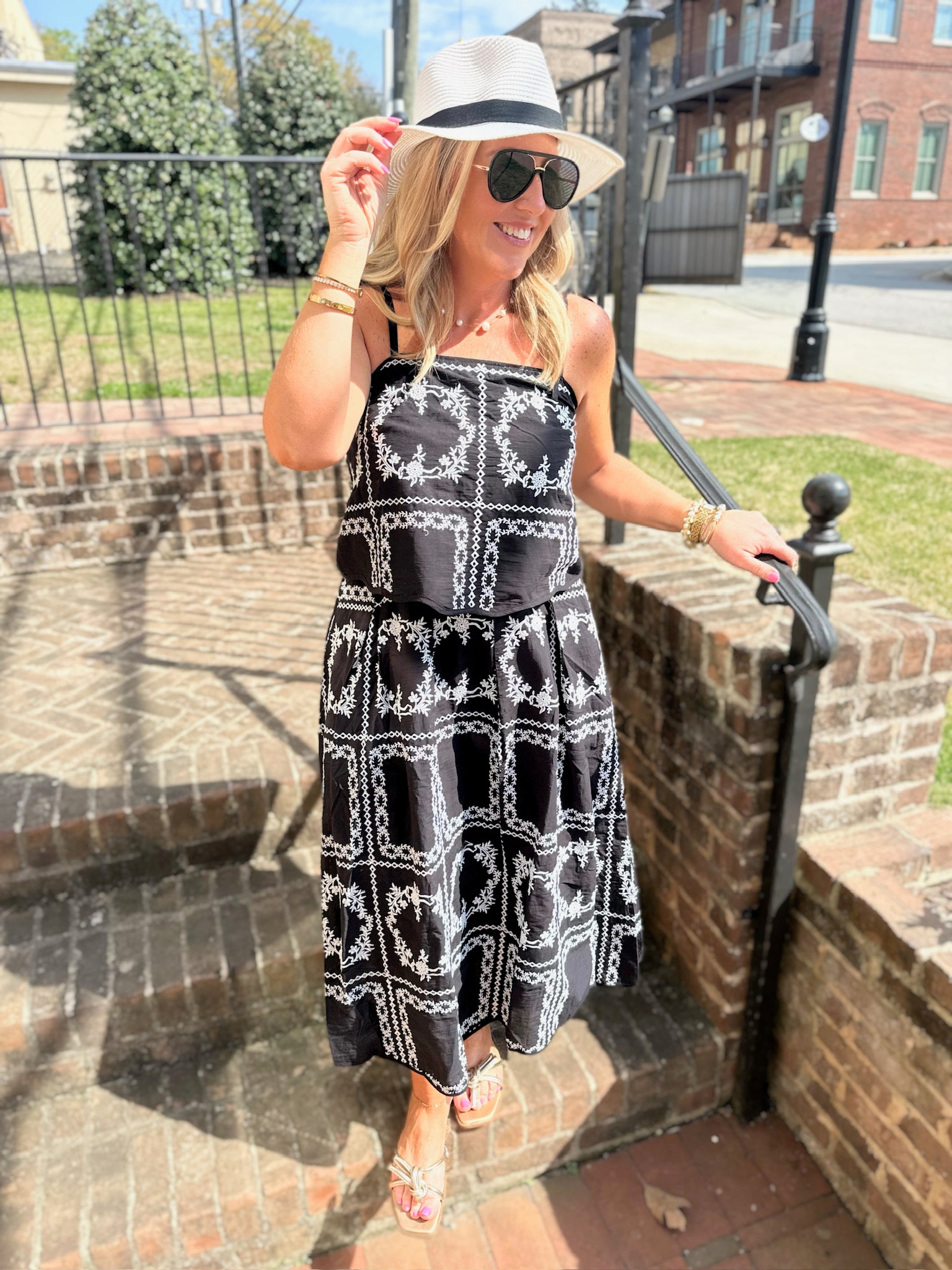 Perfect Together Embroider Detail Sleeveless Top and Midi Skirt Set