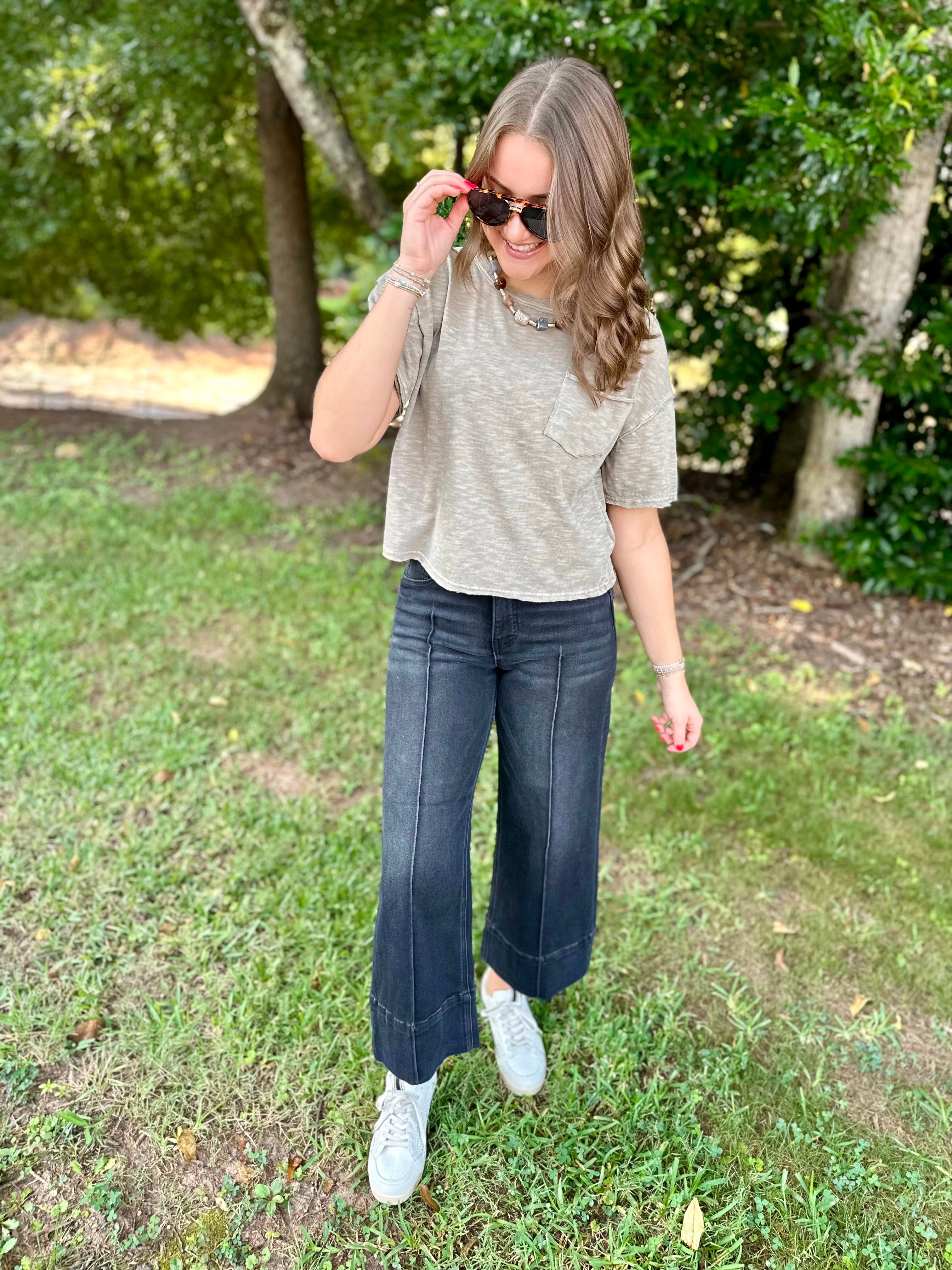 All Day Tee with Front Pocket in Mocha