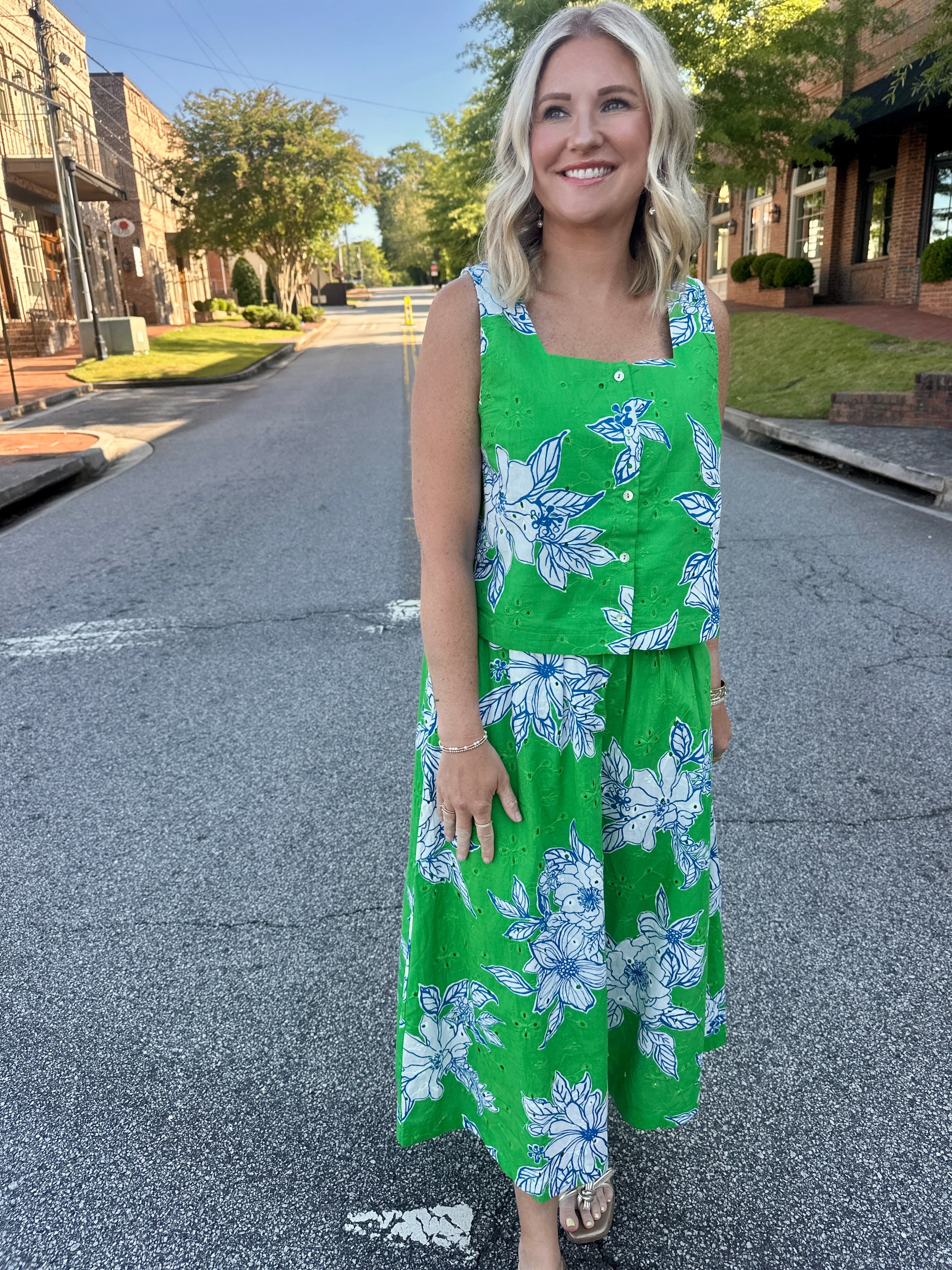 Beach Glam Floral Embroidered Detail Two Piece Skirt Set