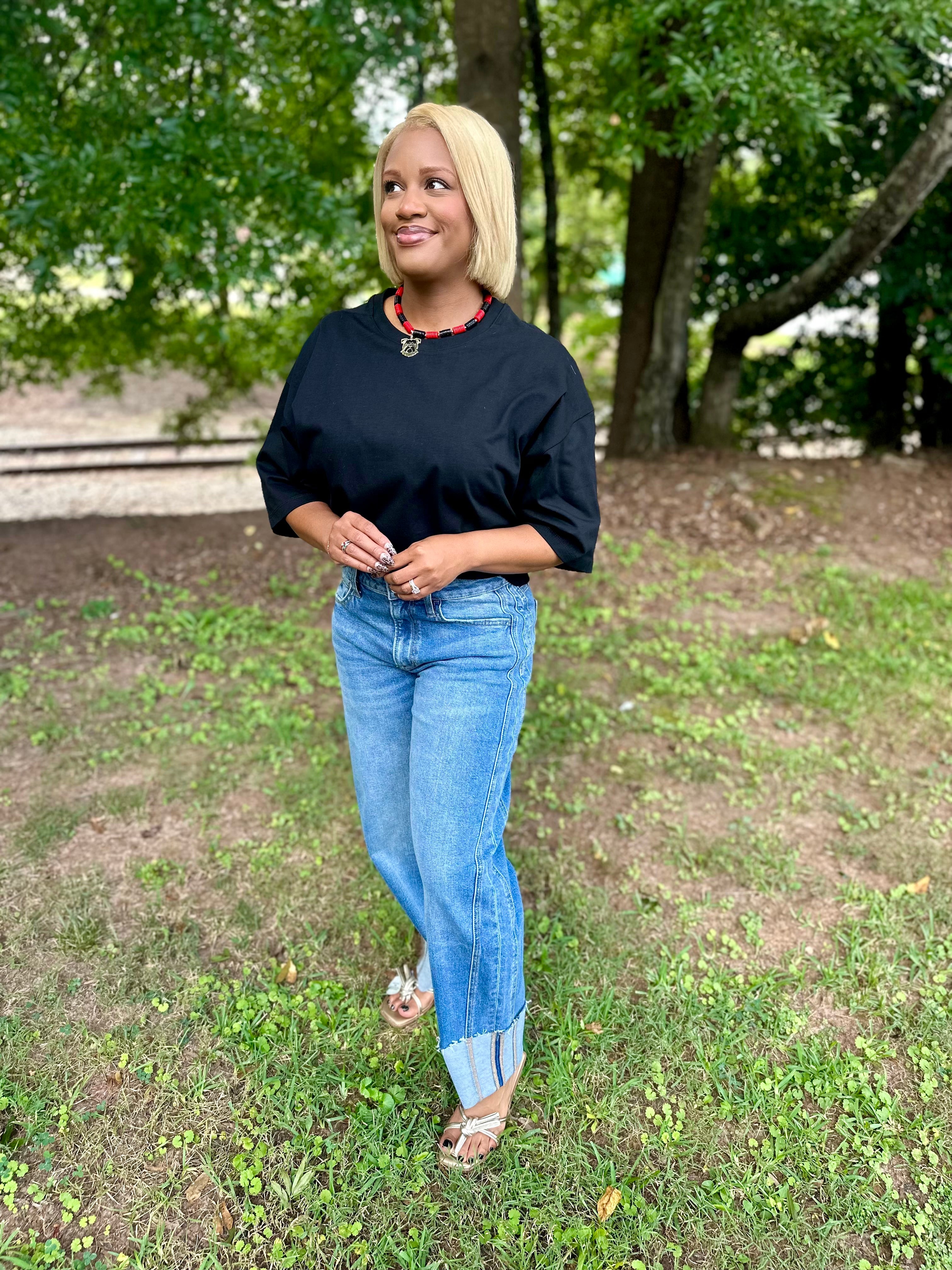 Favorite Season Round Neck Rib Band Short Sleeve in Black