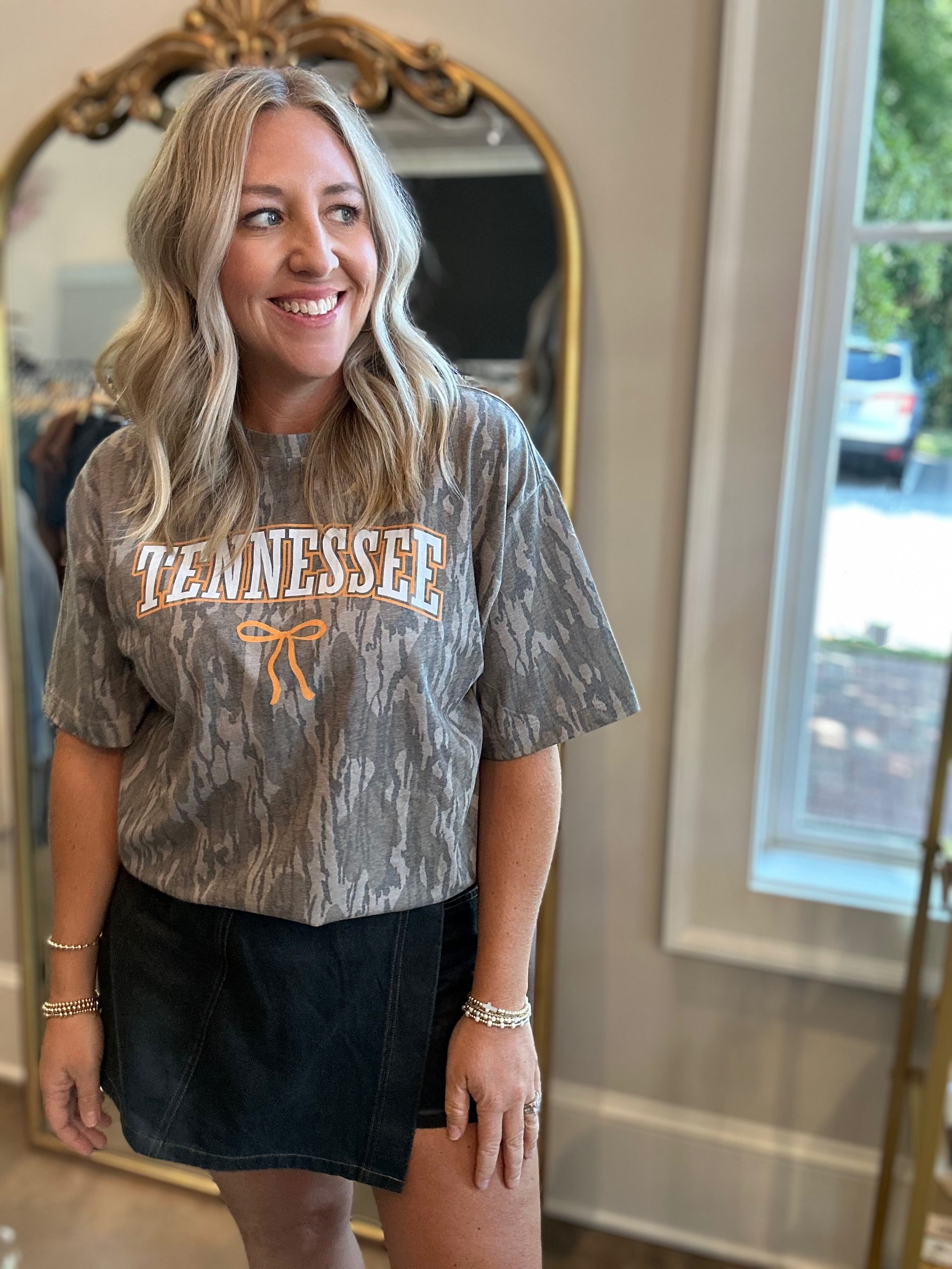 Tennessee Girl Camo Bow Graphic Tee