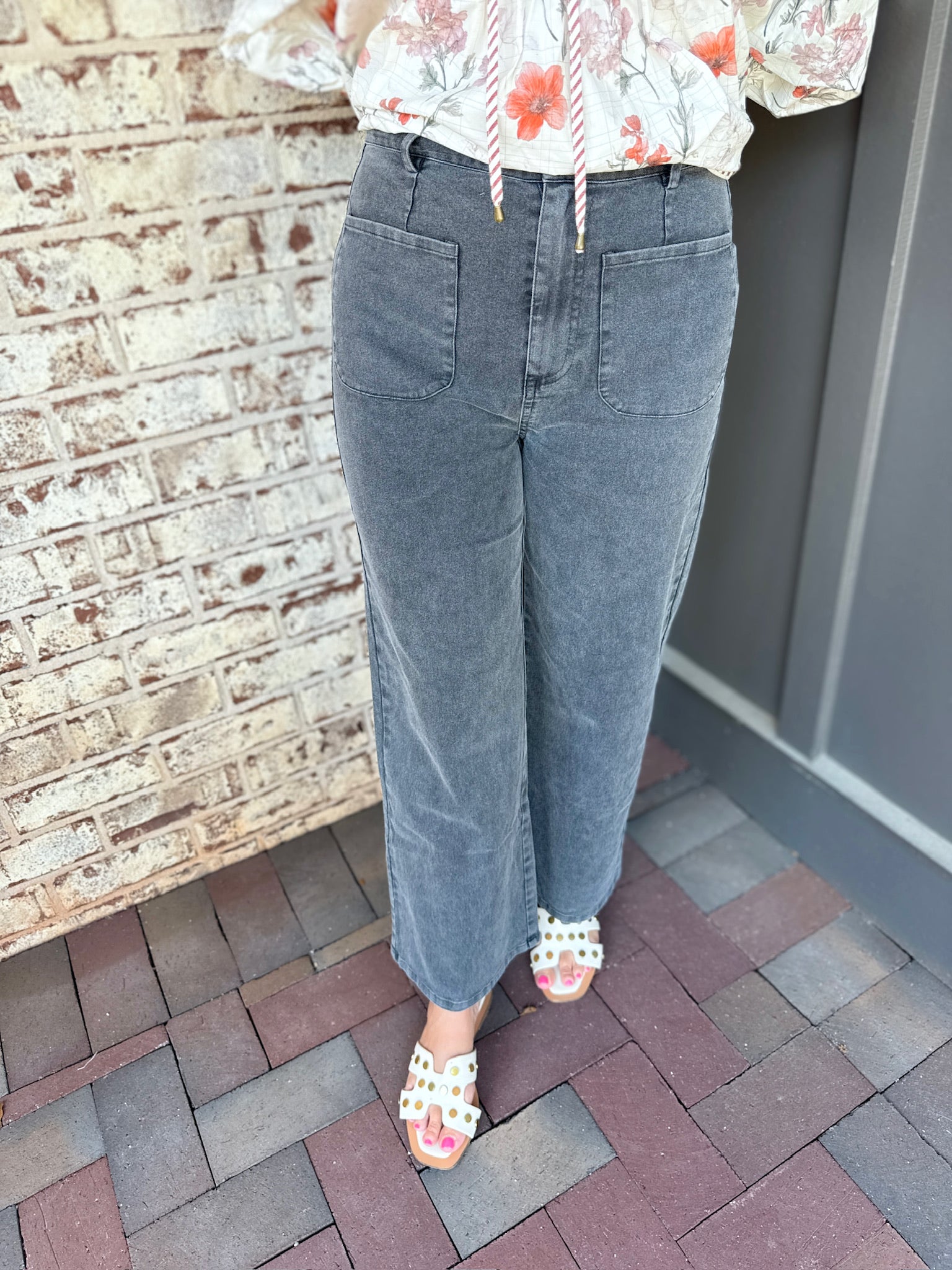 Ella Front Pocket Wide Leg Black Denim Jeans