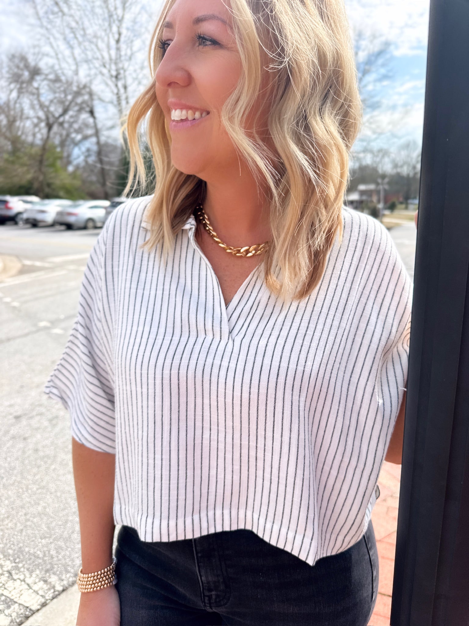 Young Heart Cropped Short Sleeve Striped Linen Top in White and Black