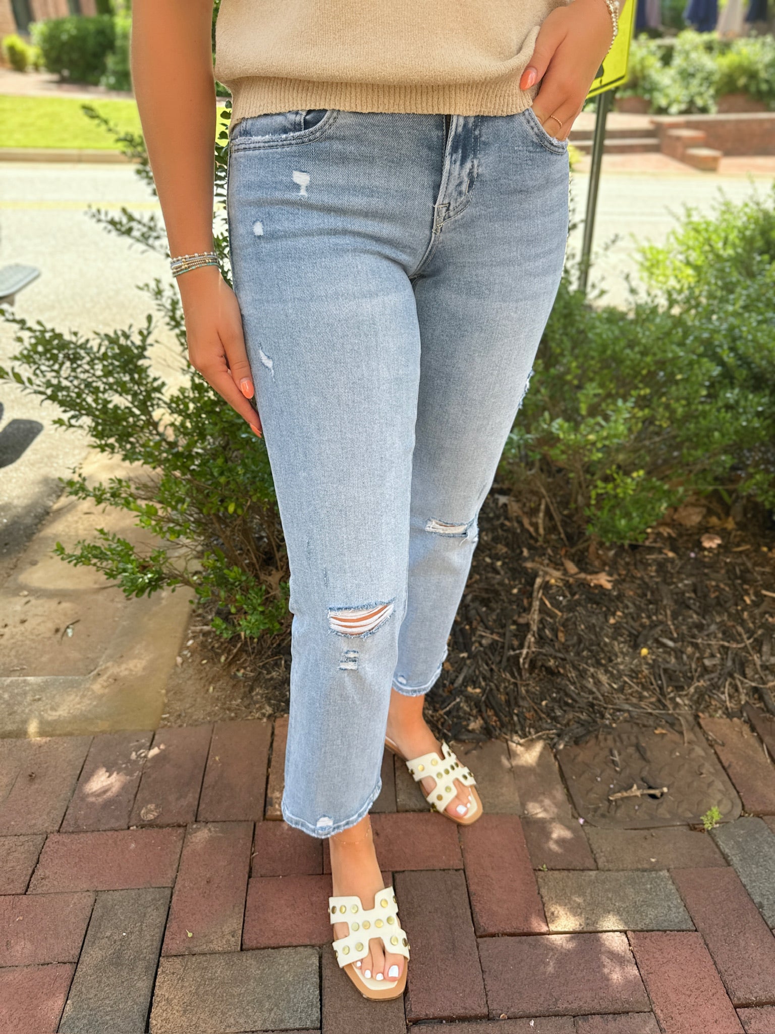 Talented Grace Mid Rise Ankle Straight Leg Jeans