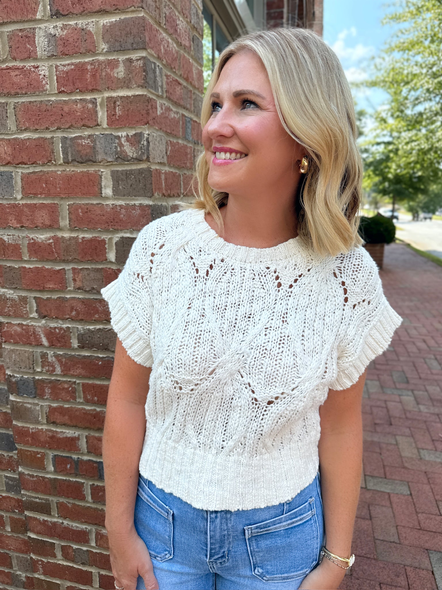 The Perfect Cable Knit Short Sleeve Top in Oatmeal