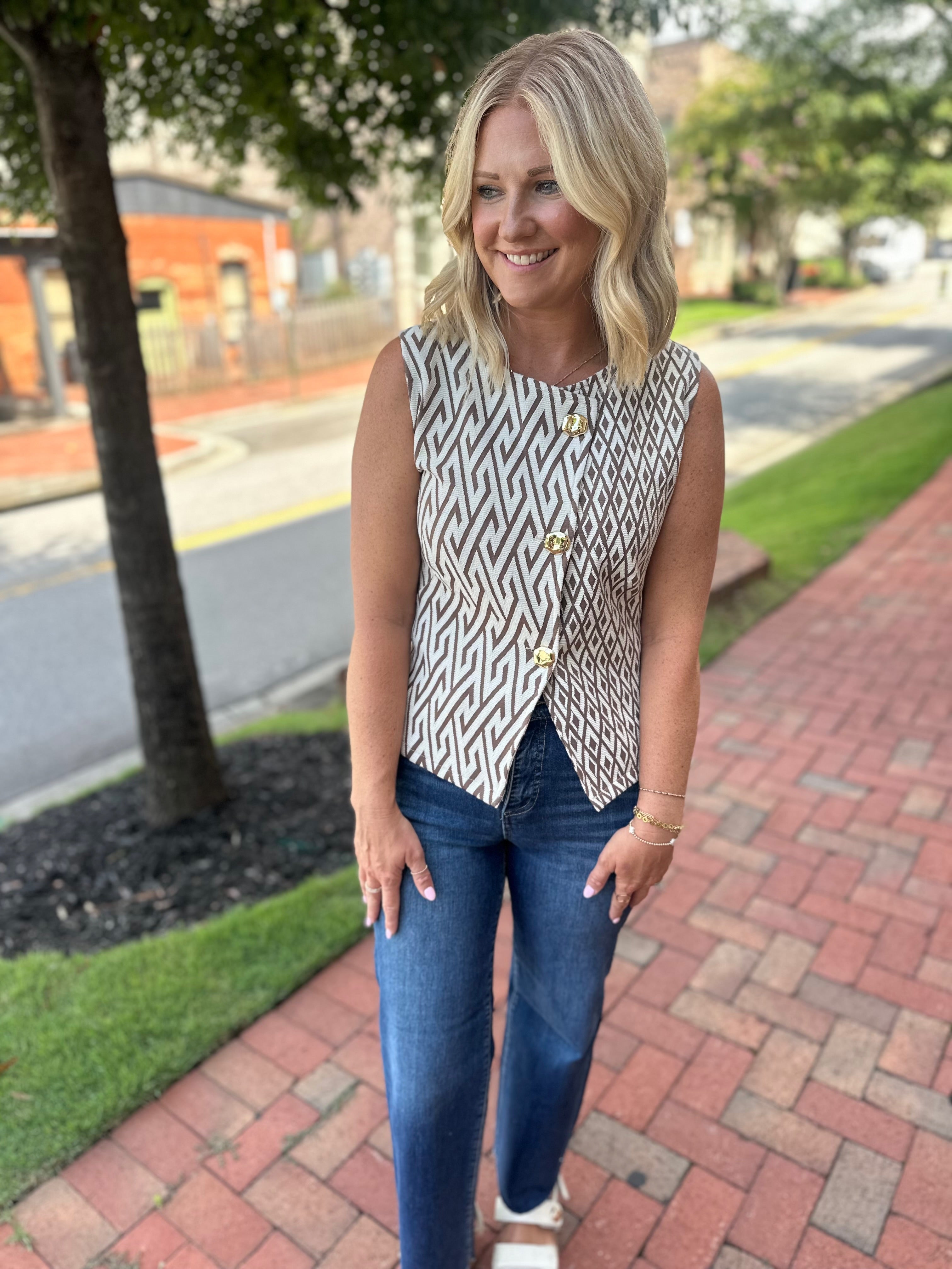 The Everyday Asymmetrical Top