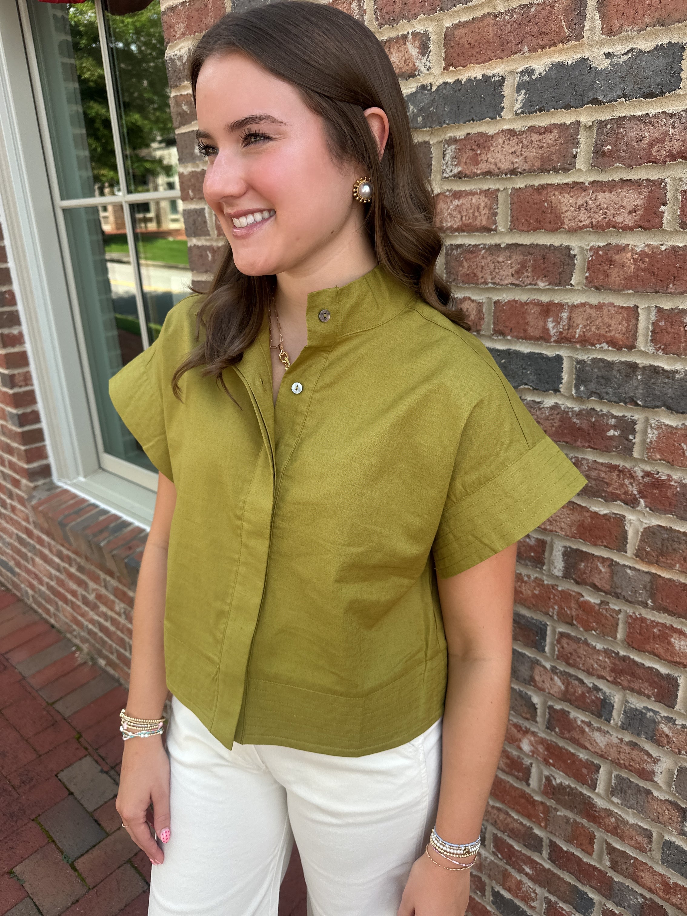 Linen Me Up Top in Olive