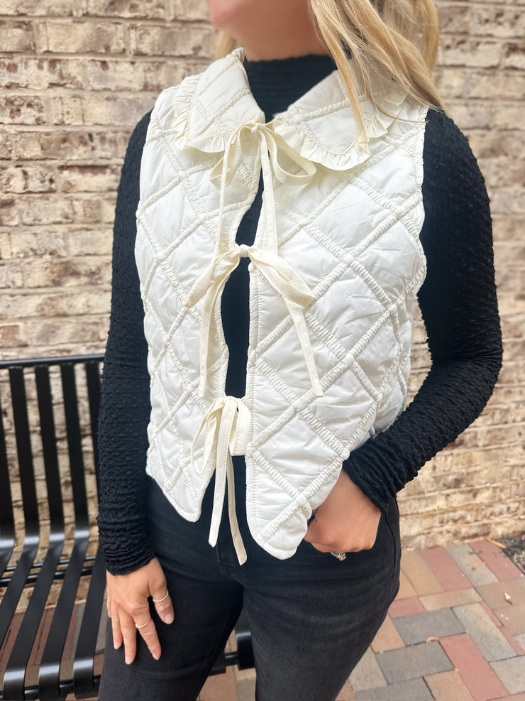 Girl Going Somewhere Quilted Vest- Ivory