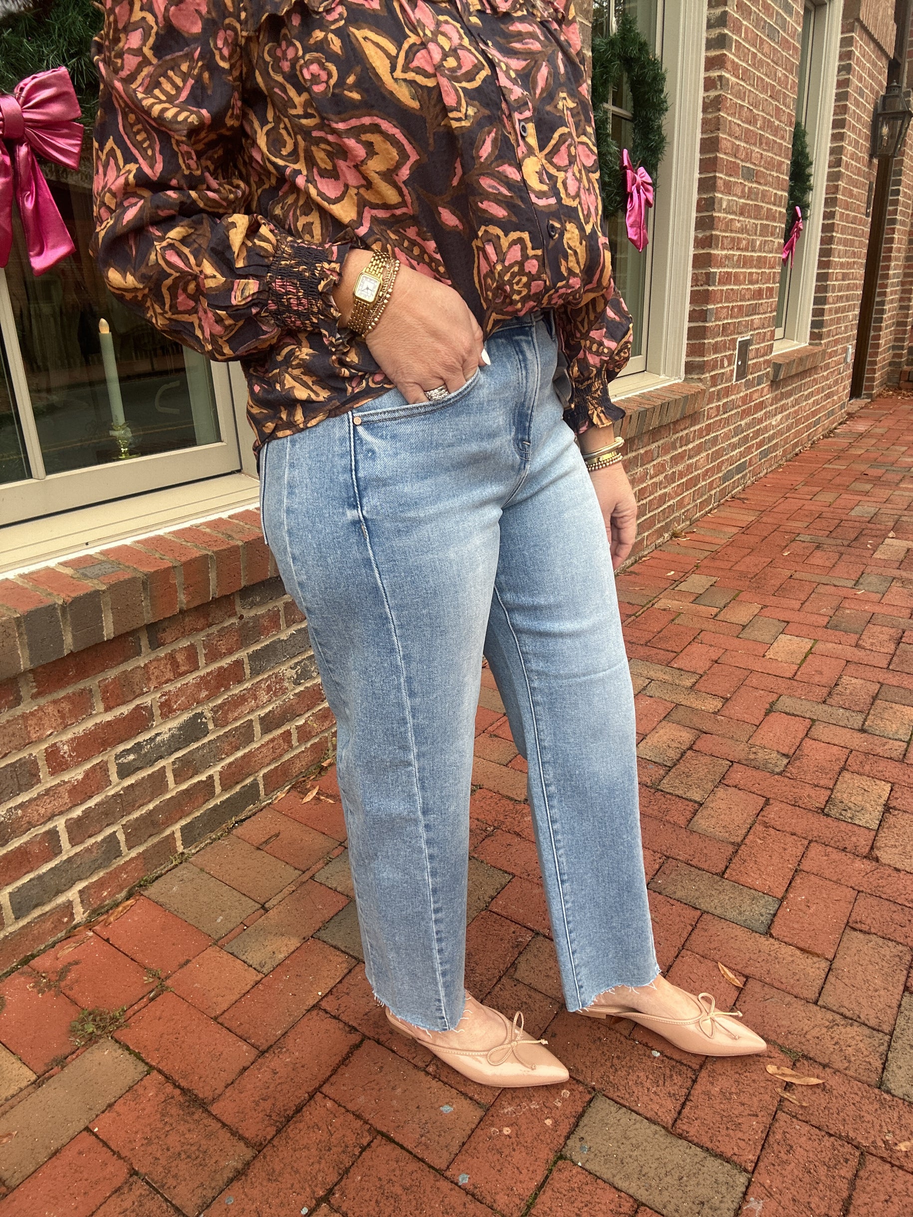 Macy Mid Rise Fit Crop Light Wash Barrel Jeans