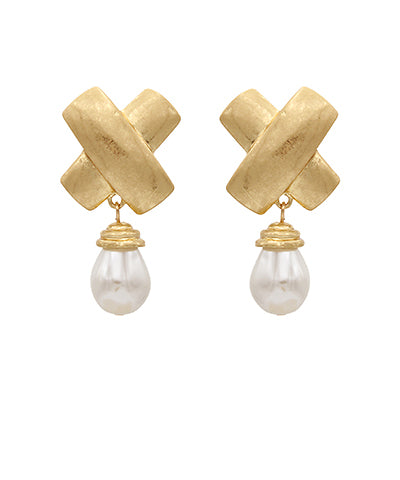 Crisscross Pearl Earring