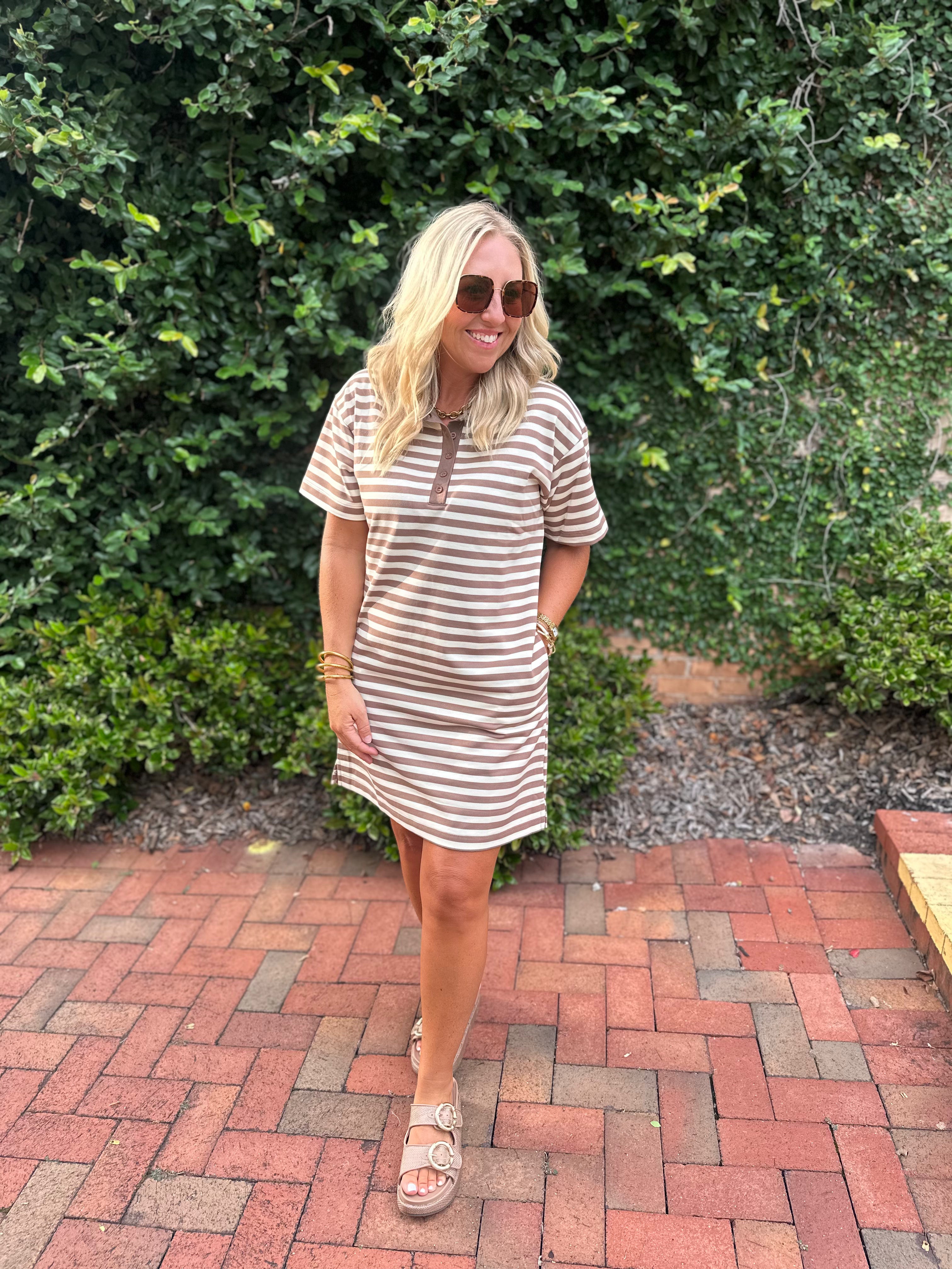 Weekend Favorite Striped T-shirt Collared Dress in Brown
