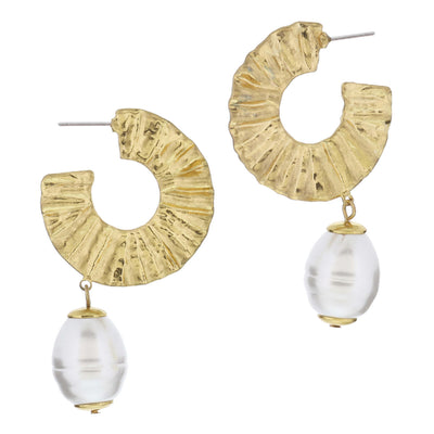 Gold Gold Wavy Folded Texture Hoop with Chunky Pearl Earrings